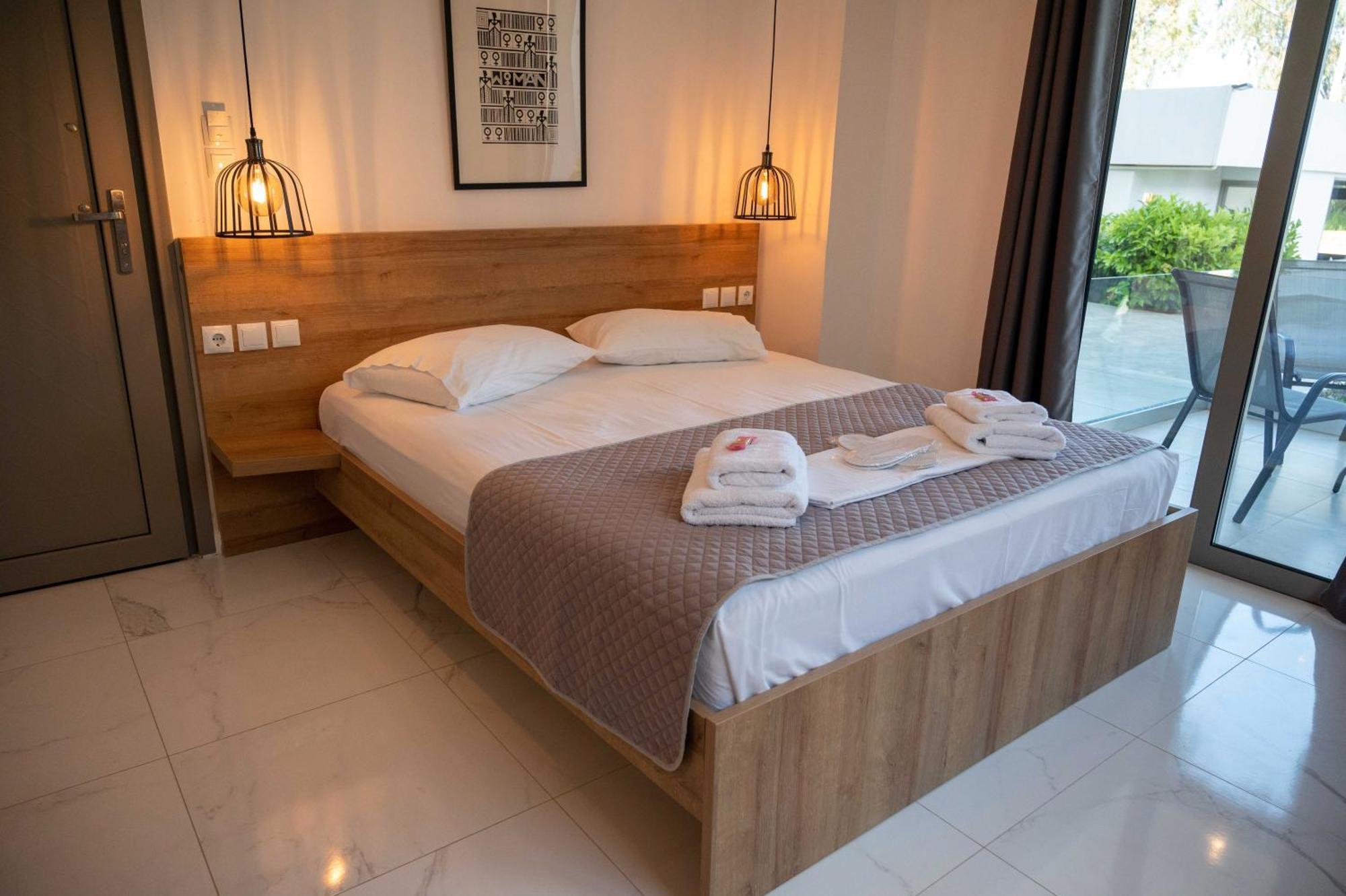 Finikas Suites&apartments *
