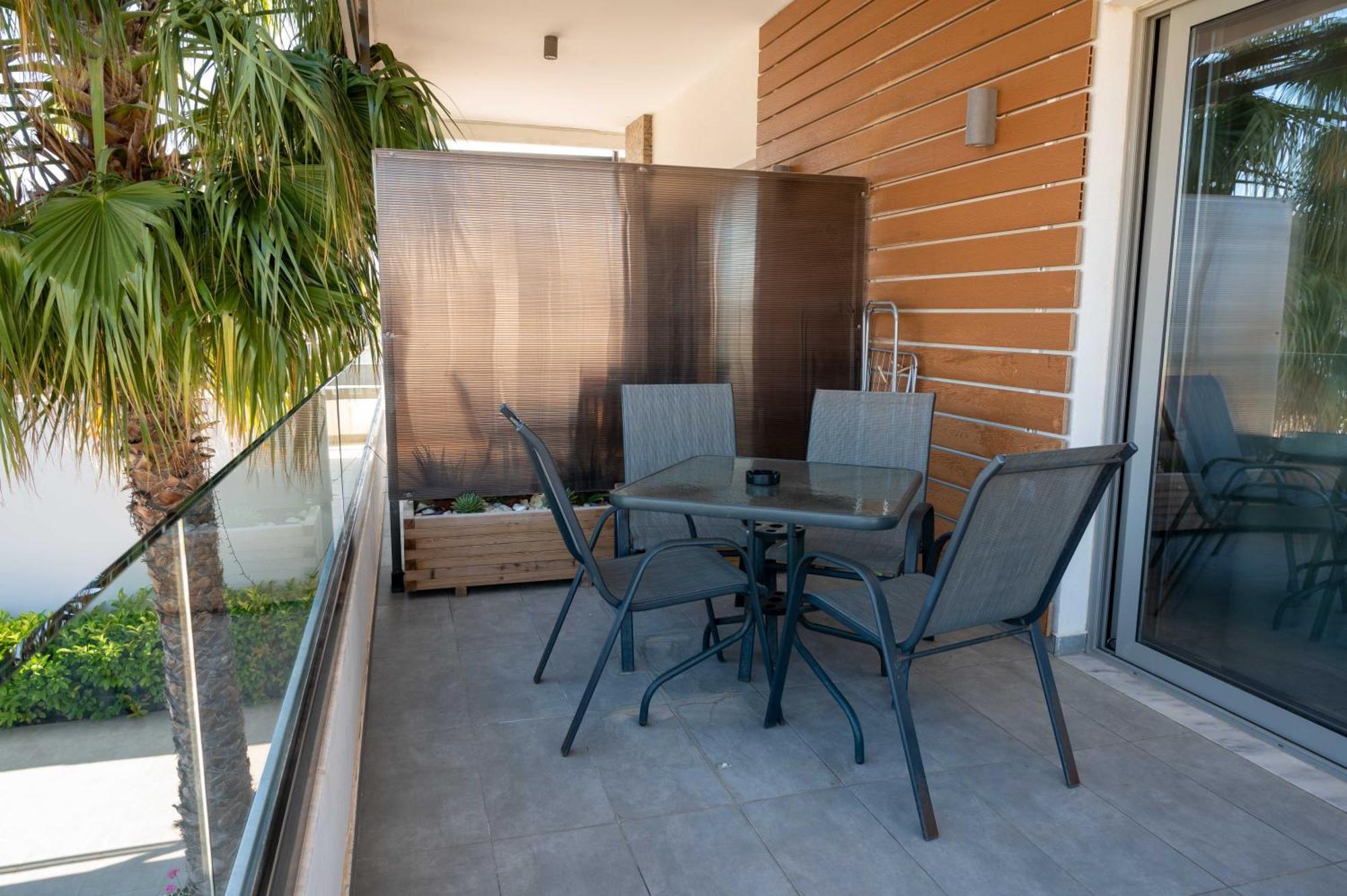 Appartement Finikas Suites&apartments Artemi